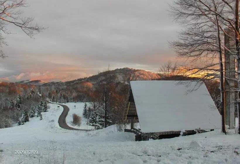 Hotelli Planinarski Centar Petehovac