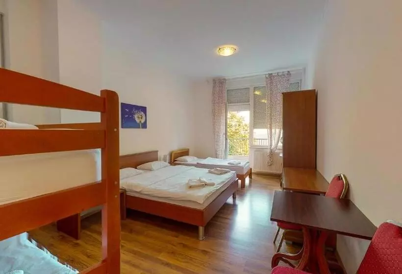 Hotelli Planinarski Centar Petehovac