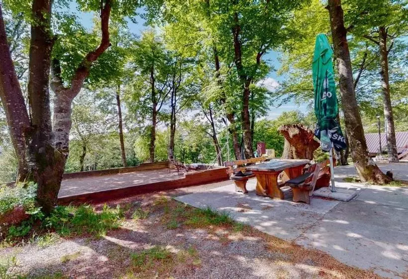 Hotelli Planinarski Centar Petehovac