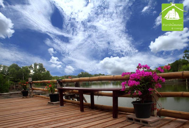 בית מלון כפרי Sampaongern Home Stay