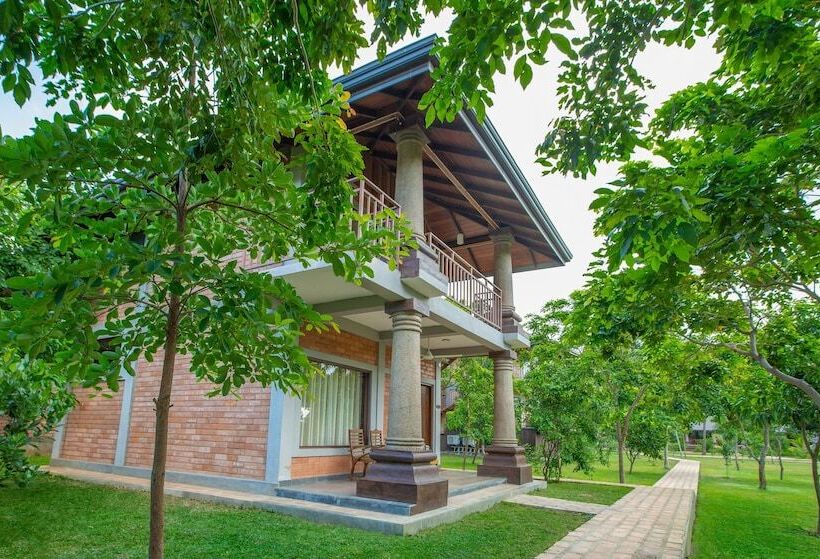 Kaveri Resort Sigiriya