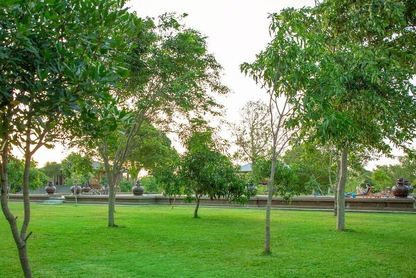 Kaveri Resort Sigiriya