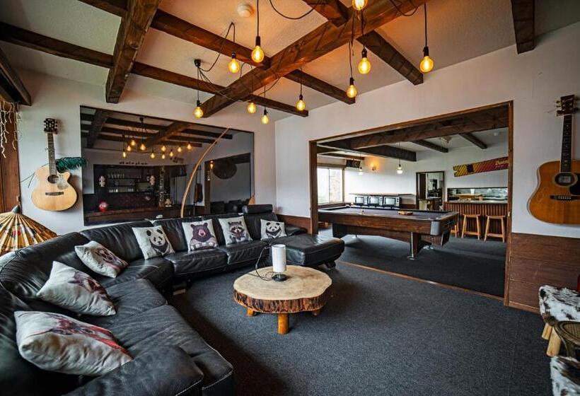 ユースホステル Hai Lodge