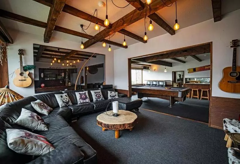 Retkeilymaja Hai Lodge