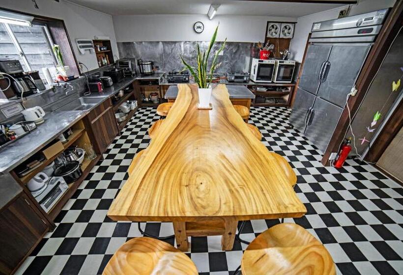 ユースホステル Hai Lodge