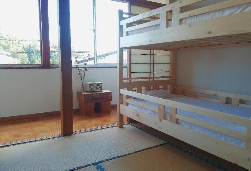 ユースホステル Hai Lodge