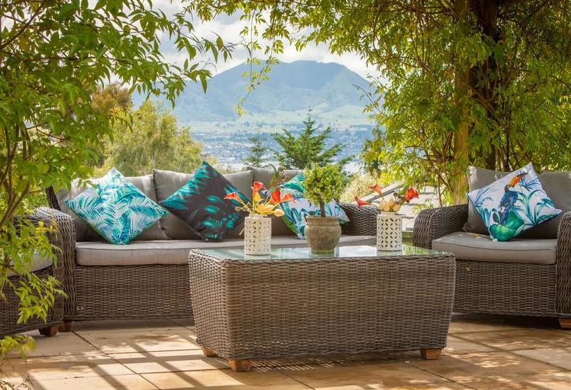 צימר Acacia Heights Gardens