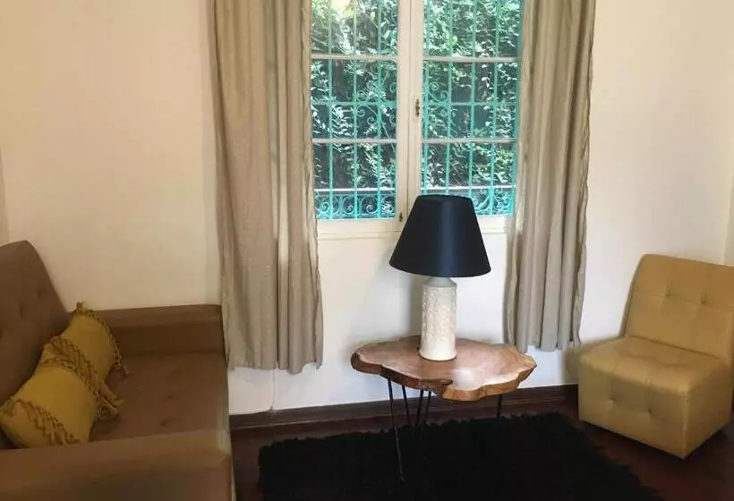 Bed and Breakfast La Casona Azul