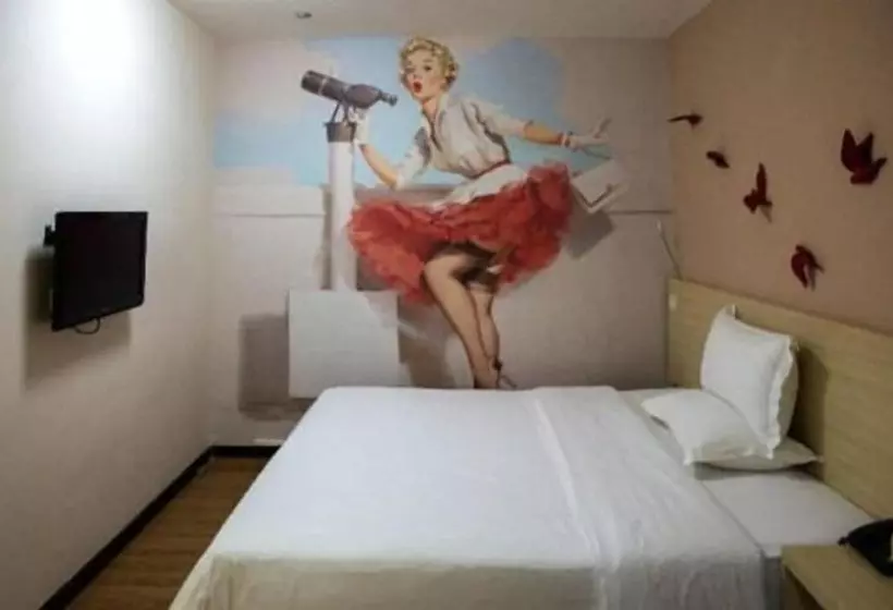 E Plus Hotel Guangzhou Baixin Branch