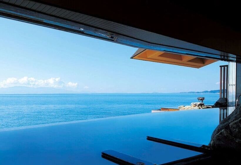 Отель Misaki Terrace