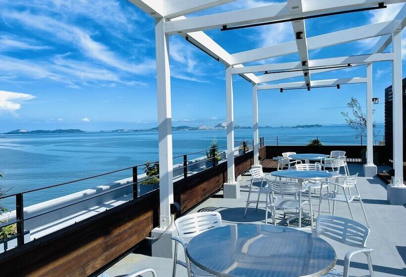 Отель Misaki Terrace