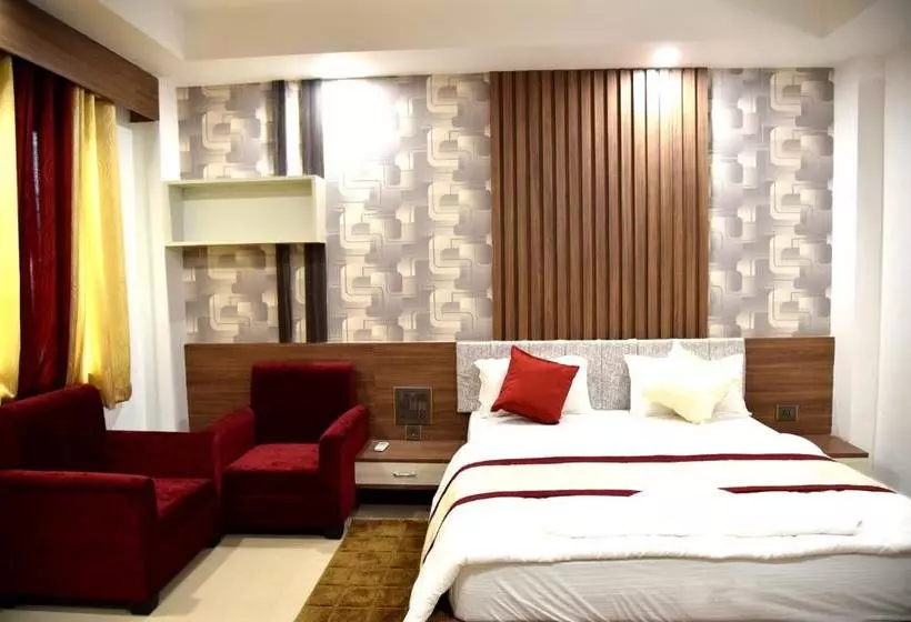 Hôtel M K Plaza