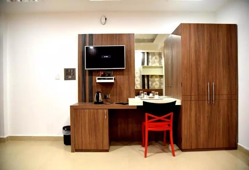 Hôtel M K Plaza