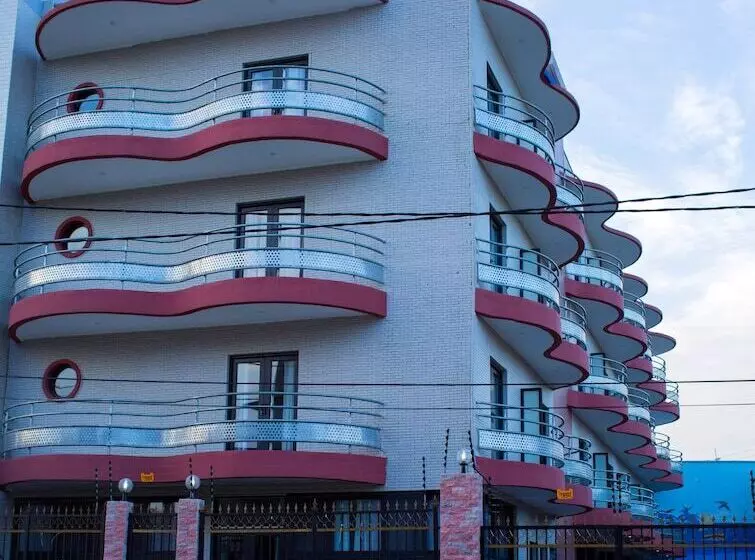 هتل Résidence Ethan