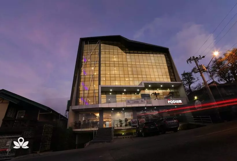 Hotelli The Podium Boutique