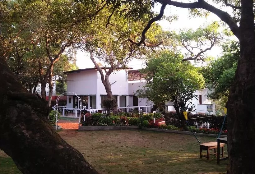 Vimal Holidays Resort