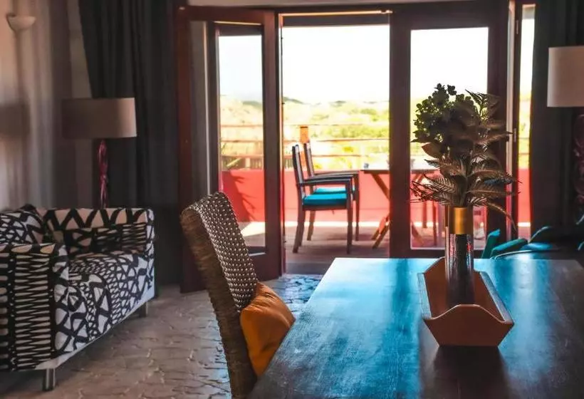 استراحتگاه Sorobon Boutique