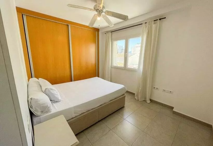Apartamentos Gandia Familiar 3000