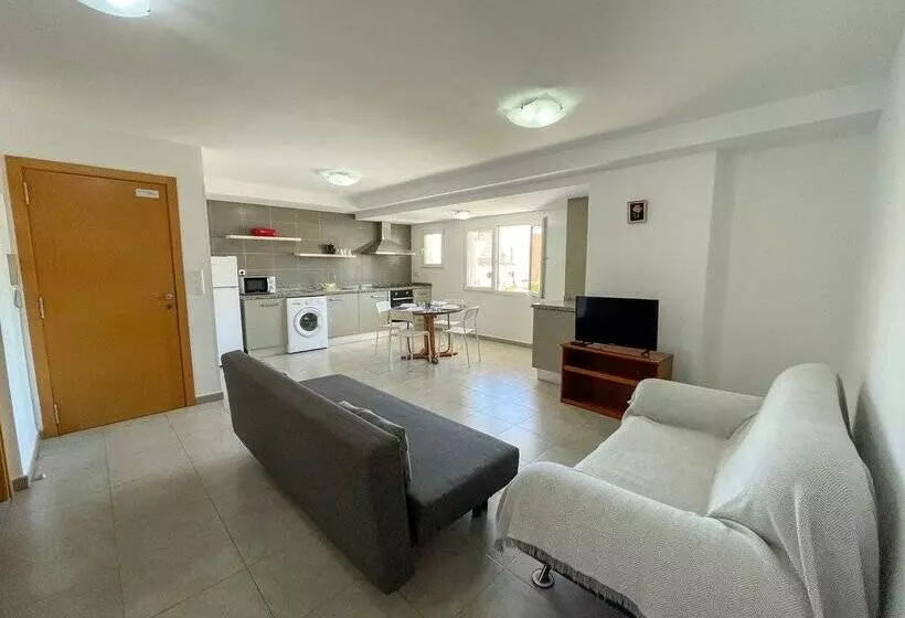 Apartamentos Gandia Familiar 3000