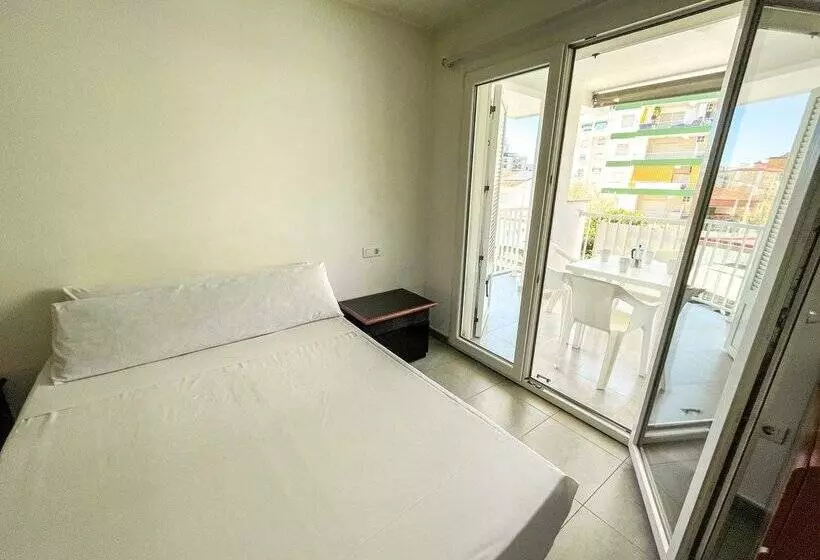 Apartamentos Gandia Familiar 3000