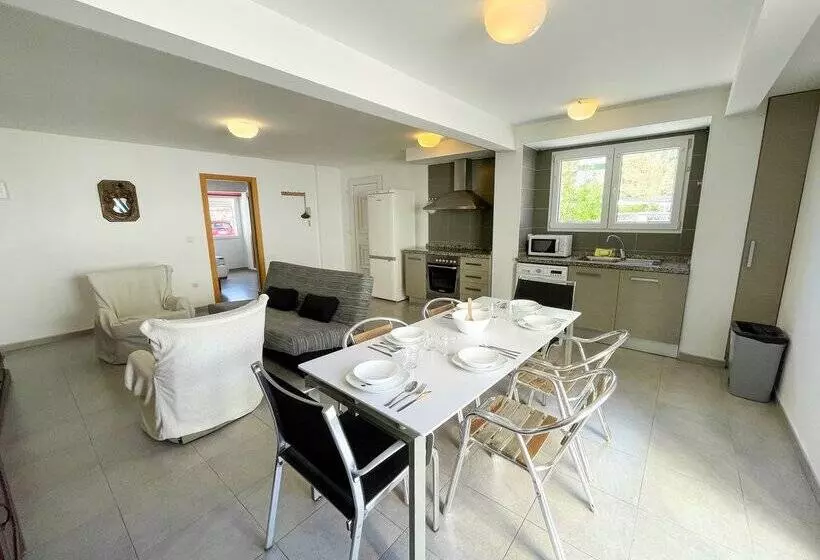 Apartamentos Gandia Familiar 3000