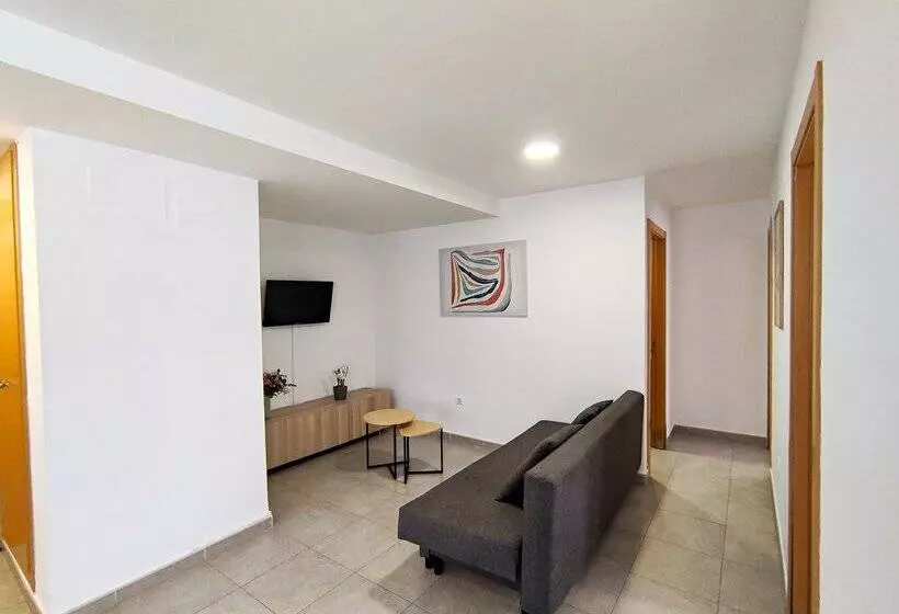 Apartamentos Gandia Familiar 3000