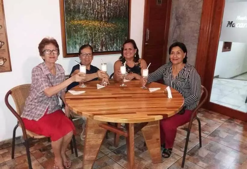 Retkeilymaja Hostal Macambo