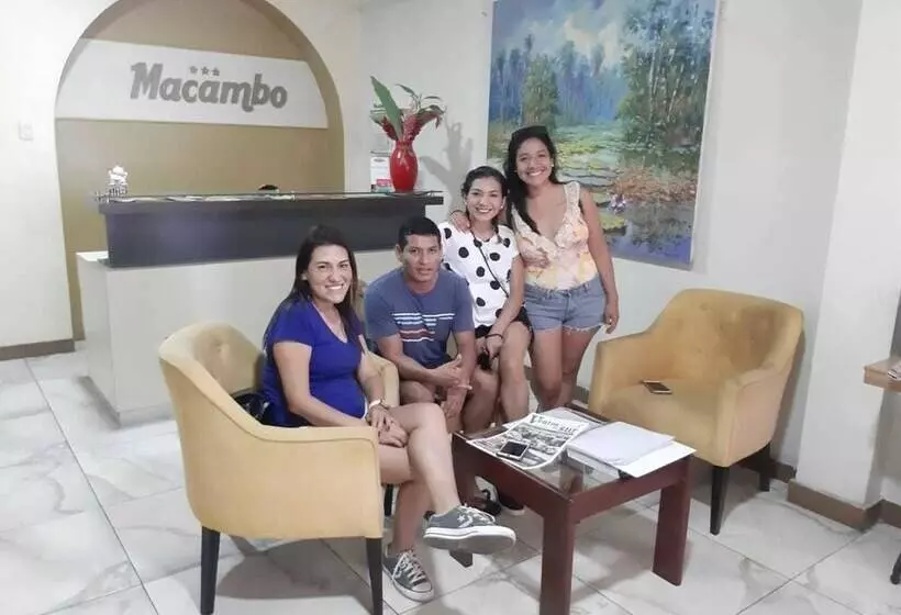 Retkeilymaja Hostal Macambo