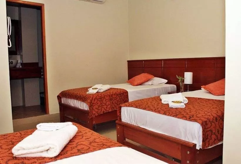 Retkeilymaja Hostal Macambo