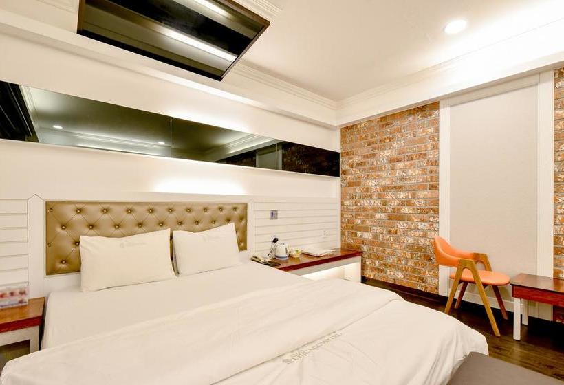 מוטל Ulsan Mugeo Dong Chicago