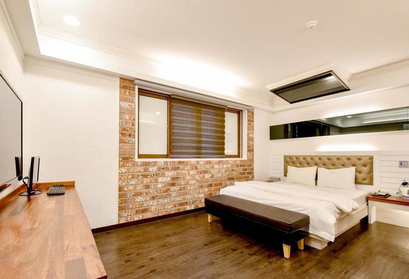 מוטל Ulsan Mugeo Dong Chicago