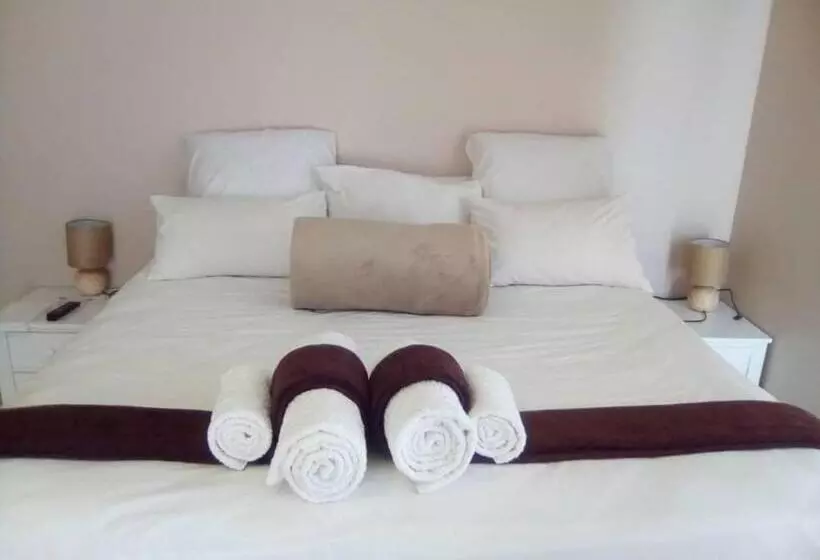 Elilo Bed And Breakfast