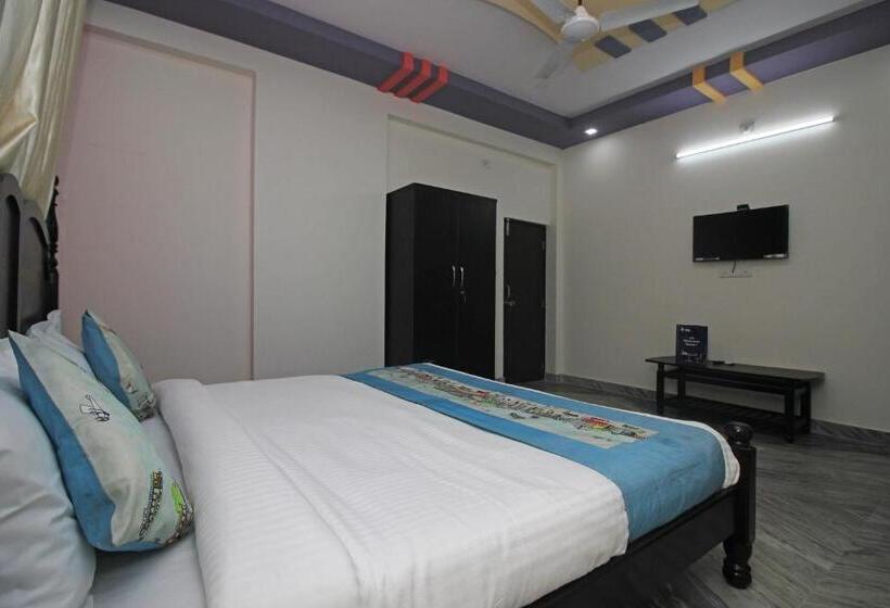 Hotel Collection O 9529  Krishna Palace