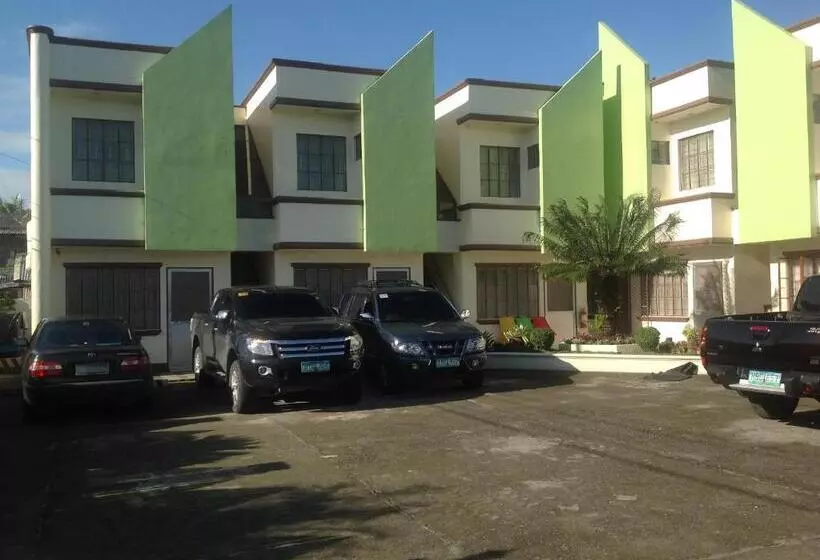 هتل Danel Pensionne House