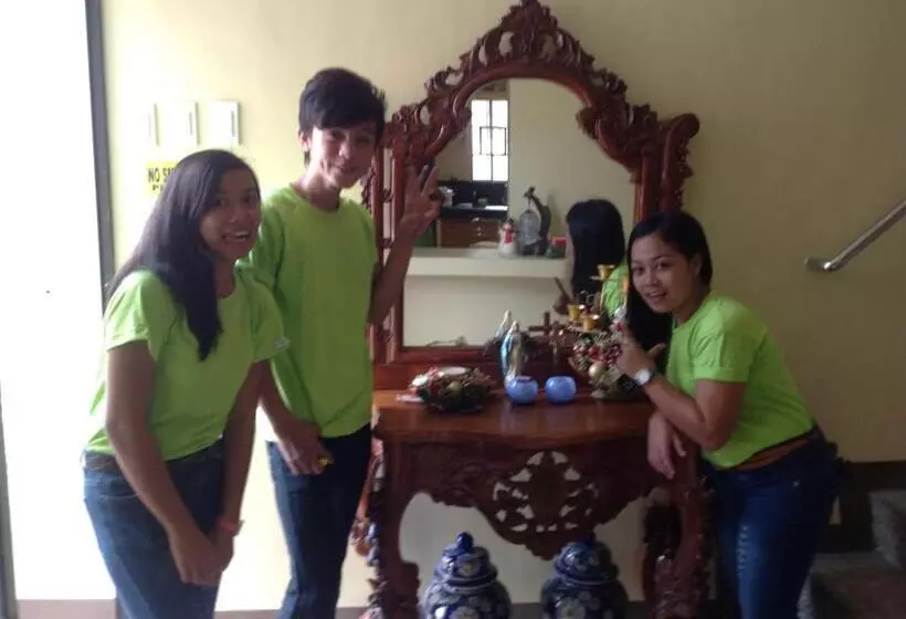 هتل Danel Pensionne House