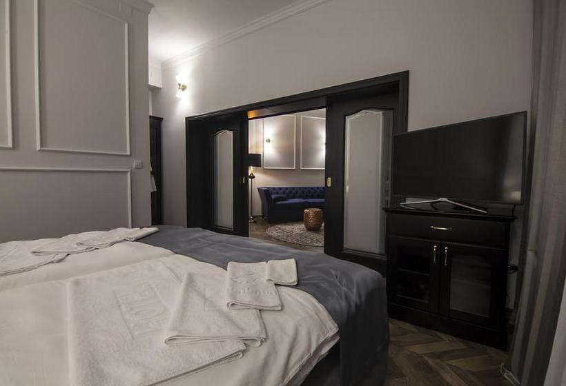 هتل Balkan Centar