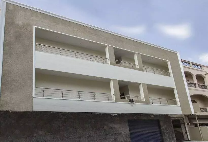 هتل Oyo 484 Secunderabad