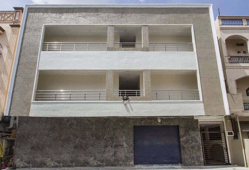 בית מלון כפרי Oyo 484 Secunderabad