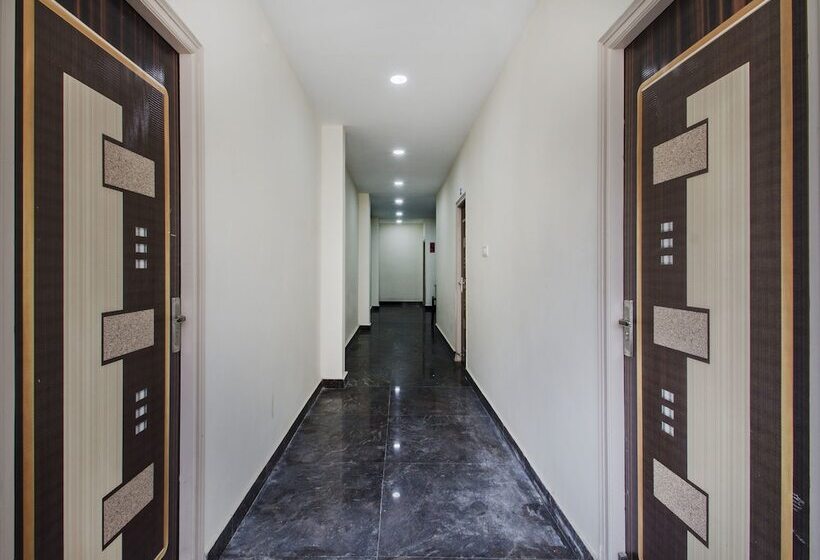 בית מלון כפרי Oyo 484 Secunderabad