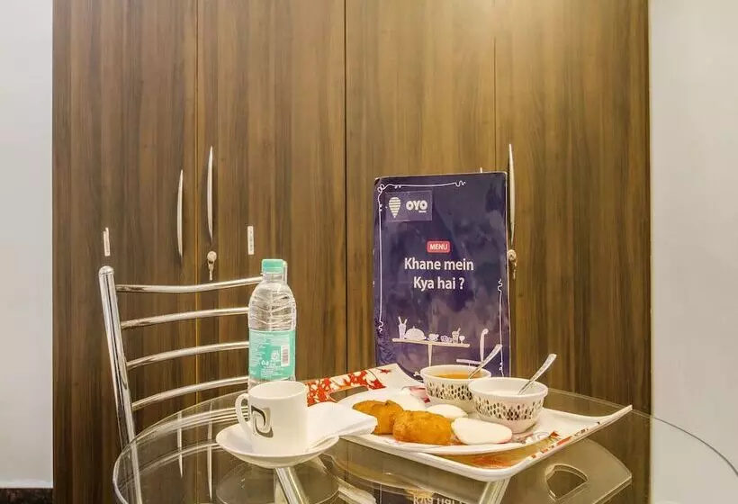 هتل Oyo 484 Secunderabad
