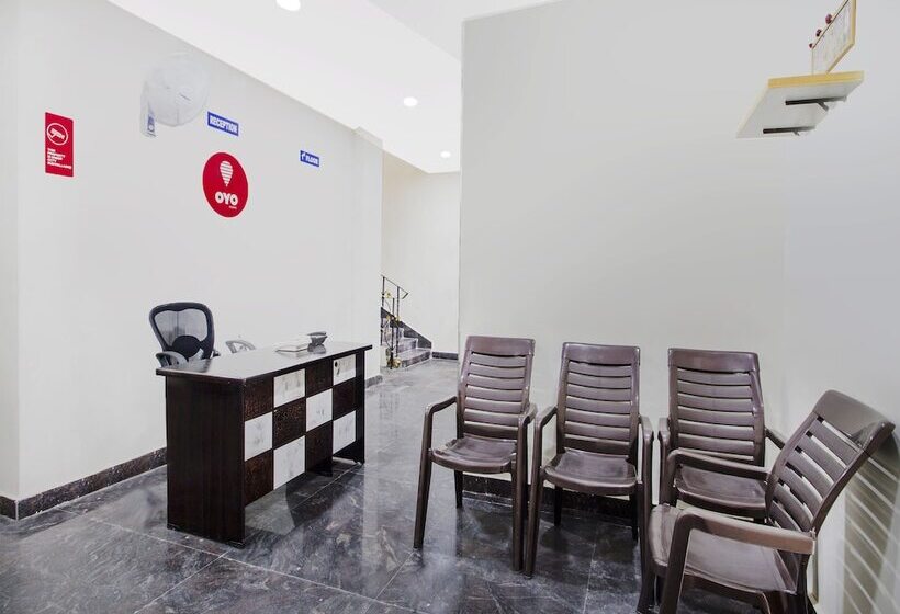 בית מלון כפרי Oyo 484 Secunderabad