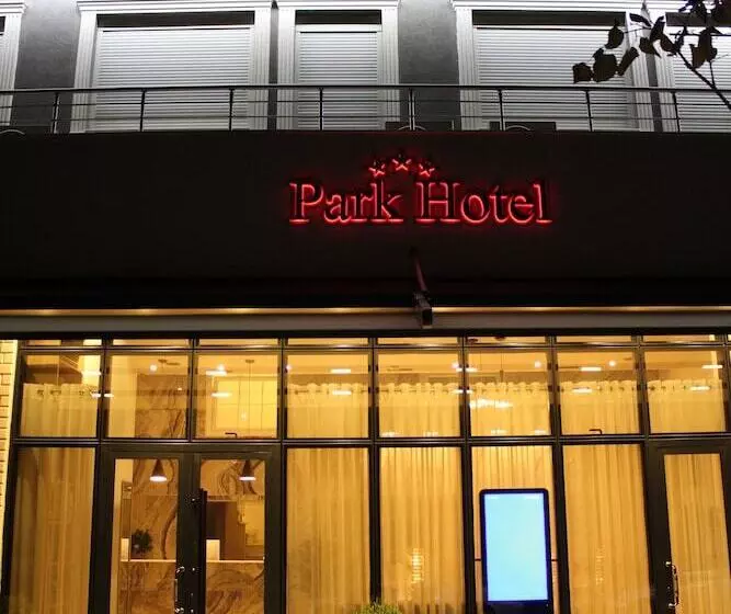 Park Hotel Tirana