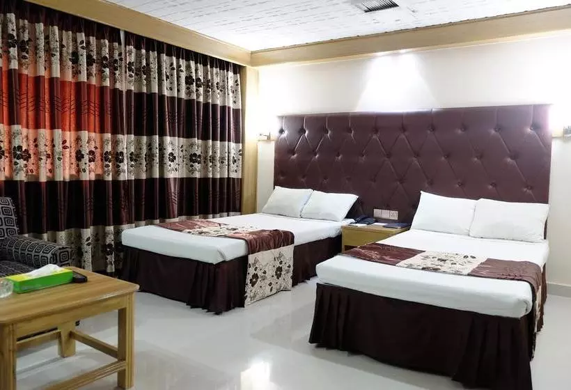 هتل Saint Martin Ltd