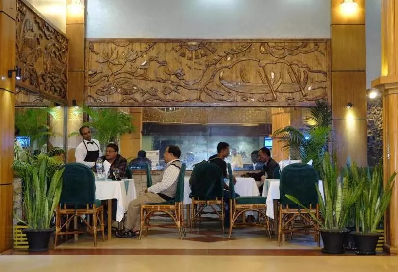 هتل Saint Martin Ltd