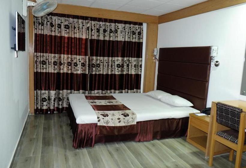 هتل Saint Martin Ltd