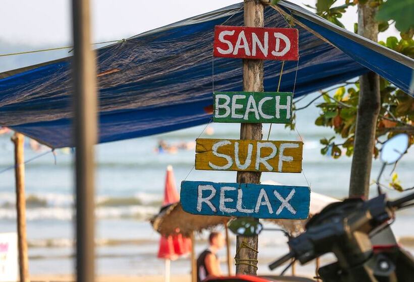 Отель Twenty Two Binaweli