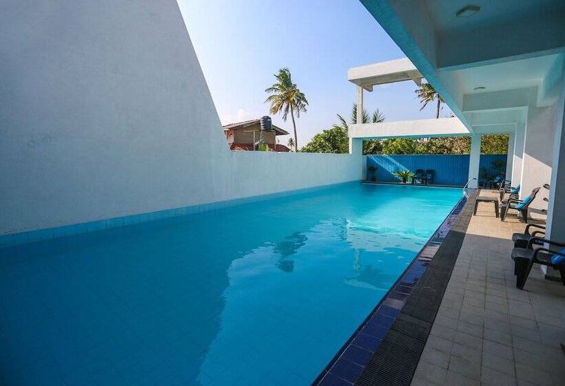 Отель Twenty Two Binaweli