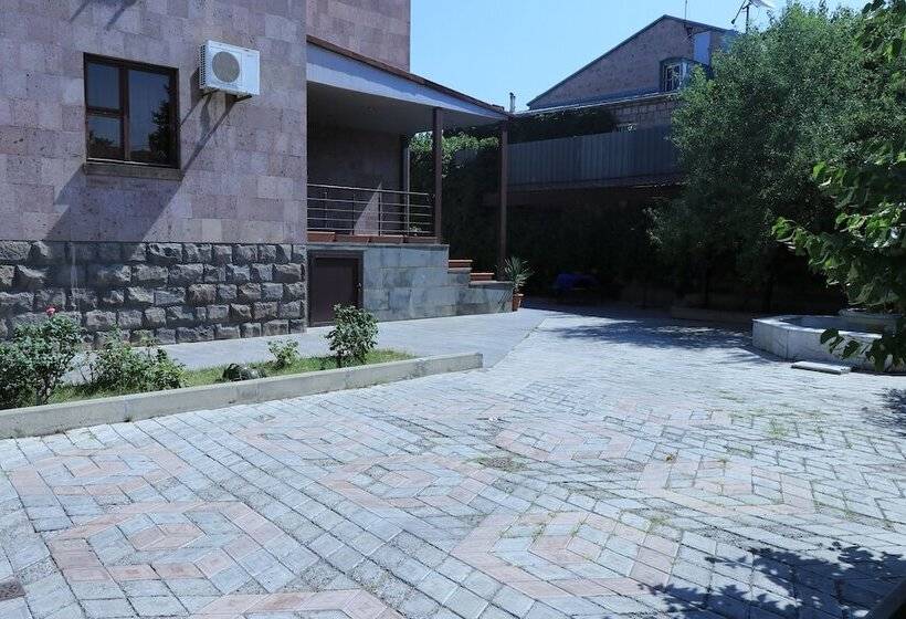 Musa Ler Hotel Yerevan