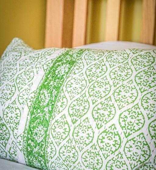 住宿加早餐 The Globe Inn