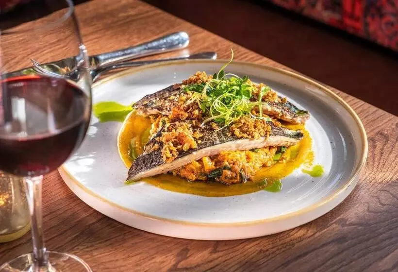 ベッドアンドブレックファースト The Globe Inn